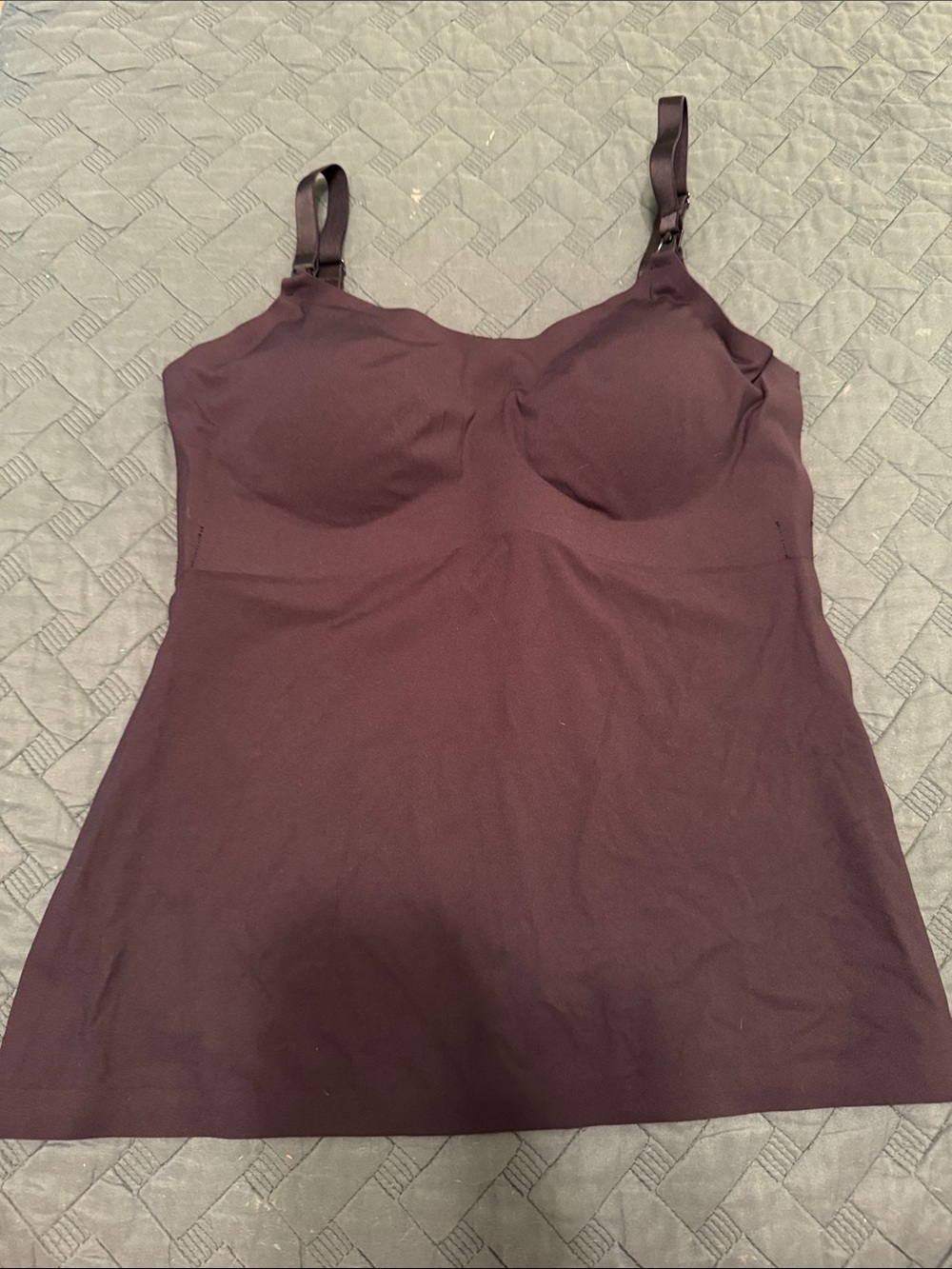 Knit Women’s Seamless Built-In Bra Camisole Tank Top - black